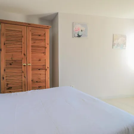 Hébergement de vacances 3 Bedroom Stunning In *